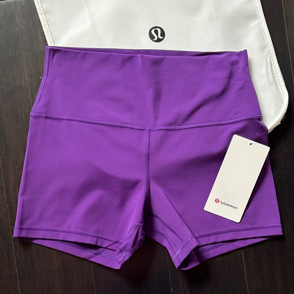 LULULEMON ALIGN HIGH RISE SHORTS 4” in COLLEGE PURPLE SZ 10 NWT